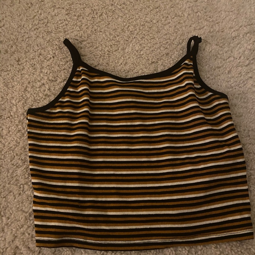 striped crop top!